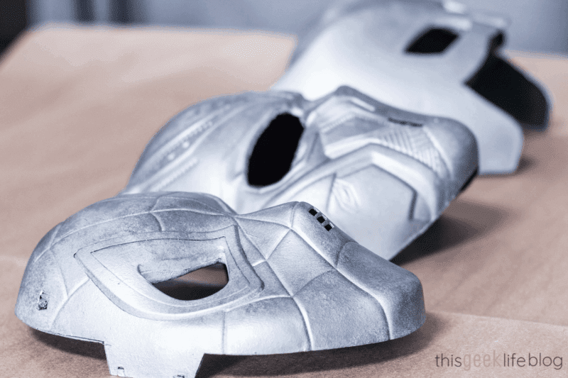 faux metal DIY superhero mask wall decor, this geek life blog