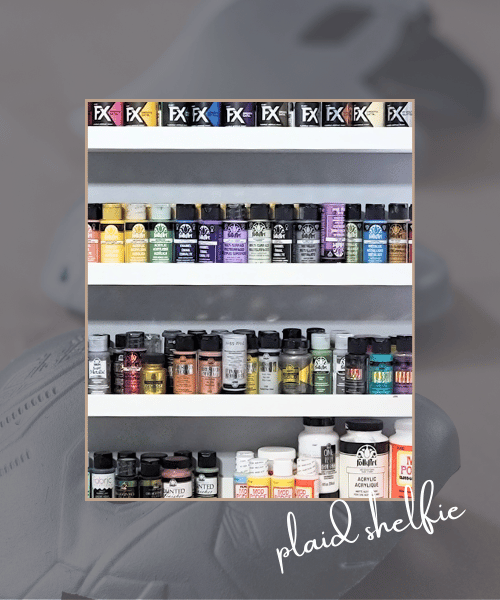 plaid shelfie for sidebar affiliate, this geek life blog